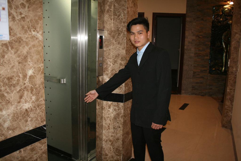 Vong Xua Boutique Hotel Hanoi Buitenkant foto
